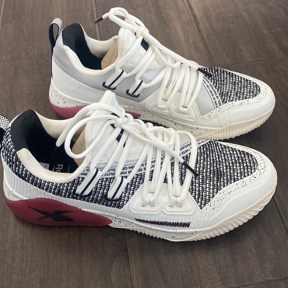 Brand new, Reebok JJ III Cross trainer